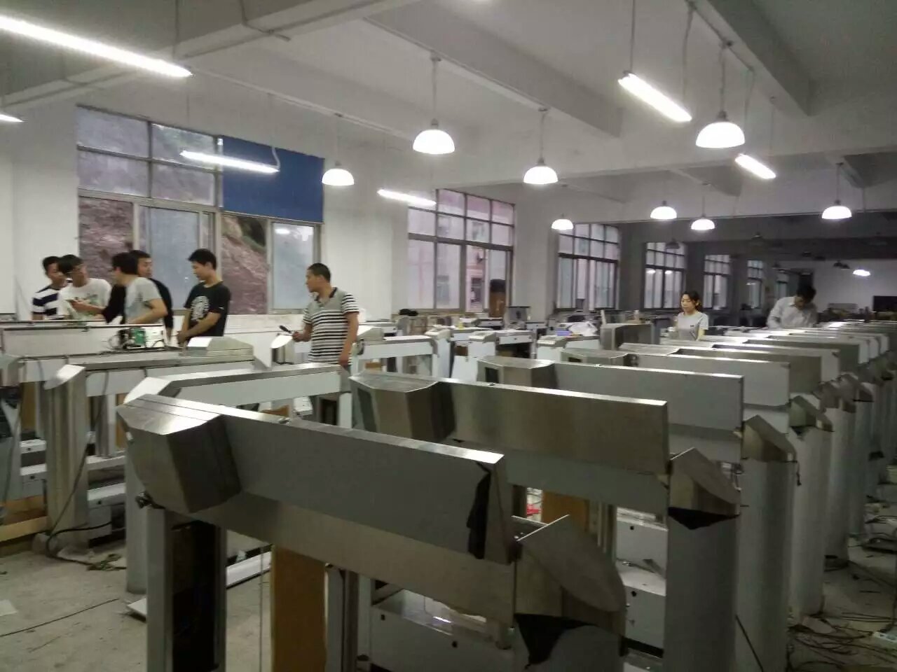 賀我公司駕考系統(tǒng)管理閘機進駐新疆駕考中心
